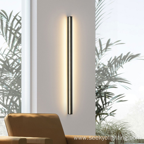 Black linear wall lamp for home